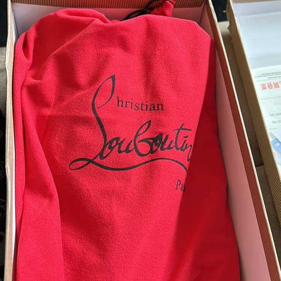 Brand new Christian louboutin sandals - Picture 2 of 6